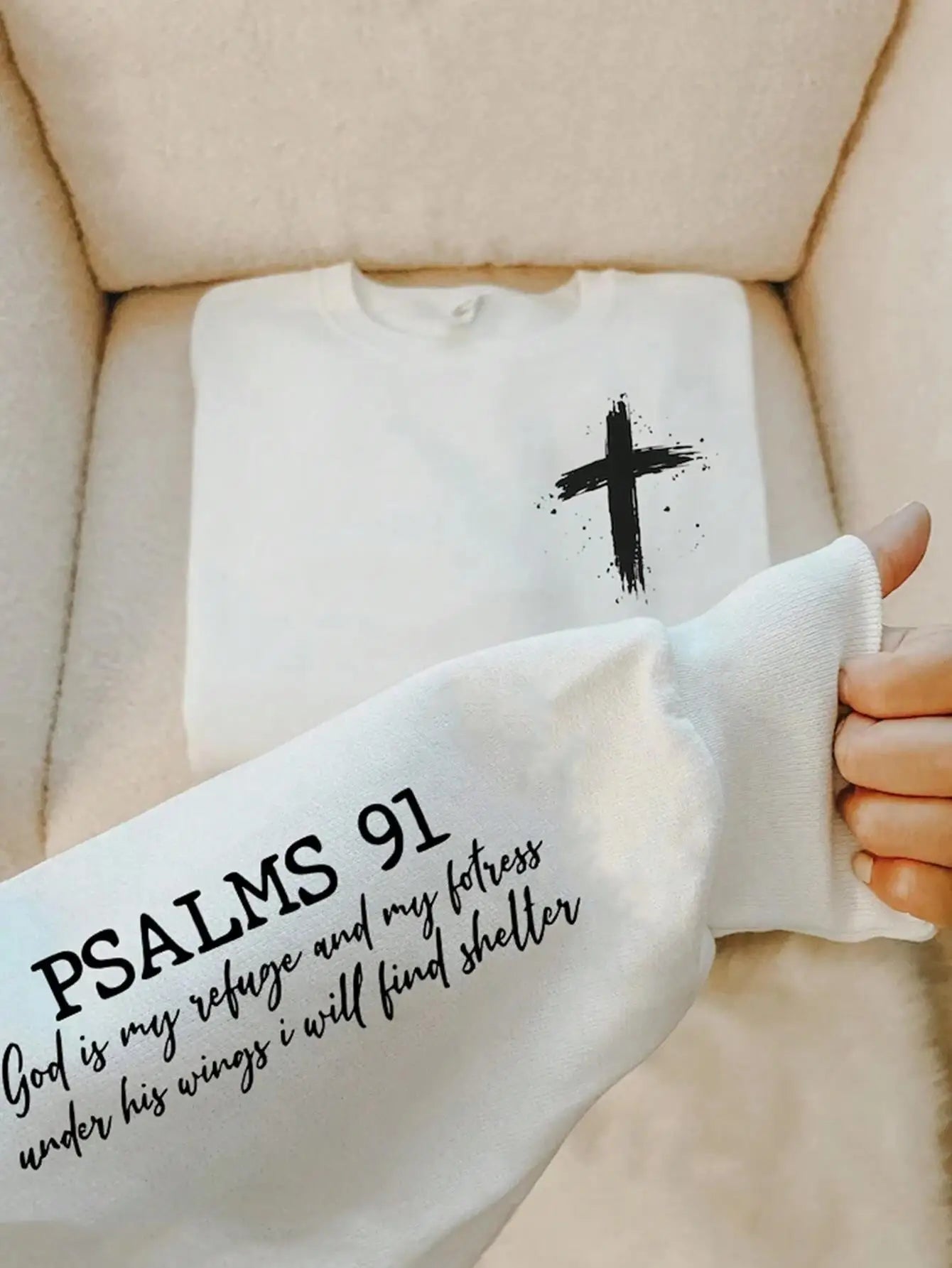 EYJ “Psalm 91 – Cross & Bible” Oversized sweater